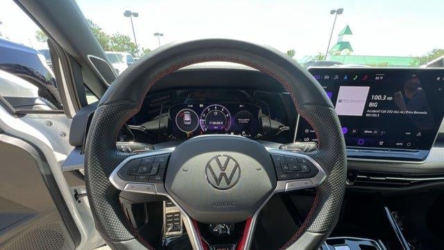 2025 Volkswagen Golf GTI SE