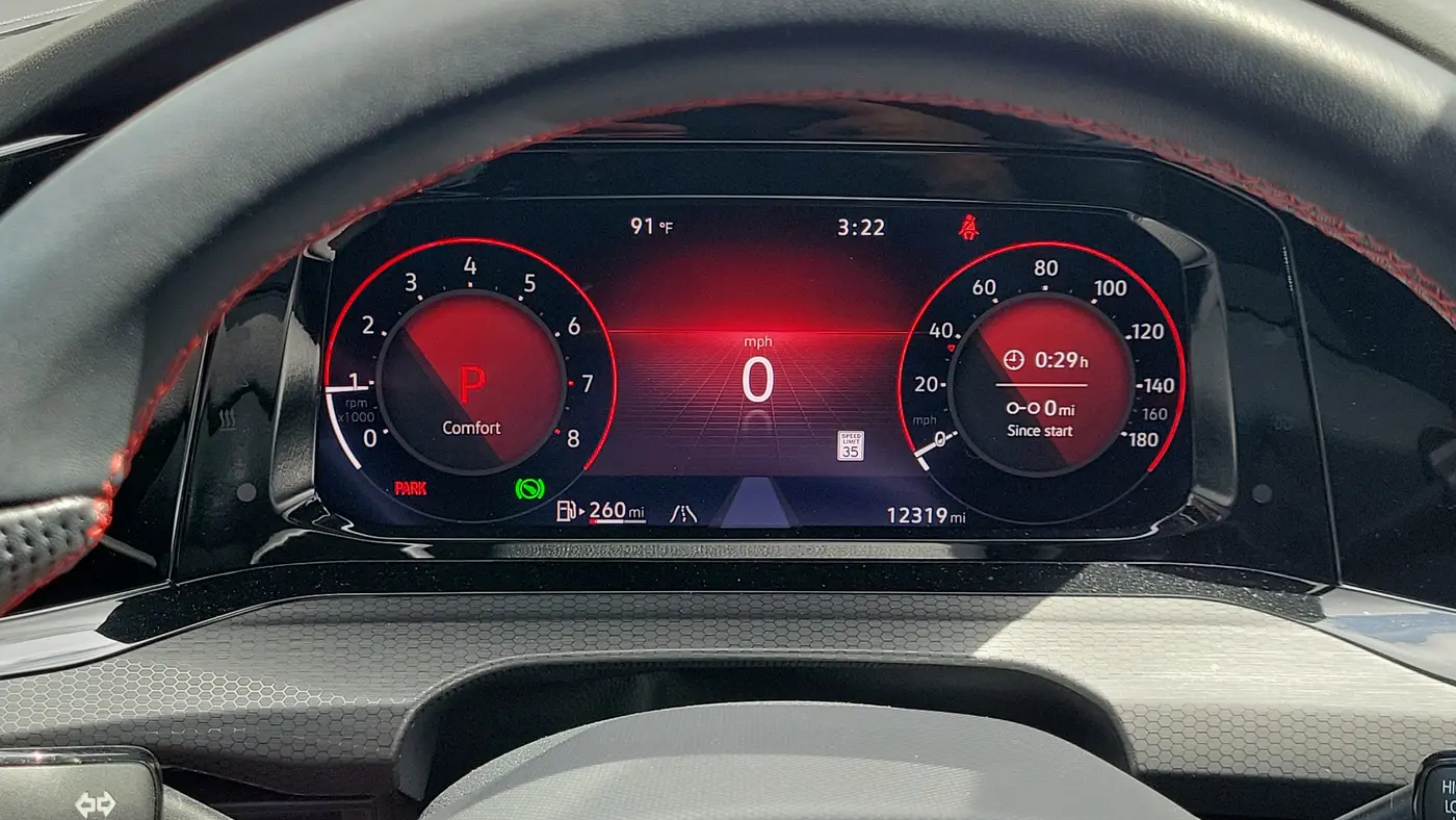 2023 Volkswagen Golf GTI SE
