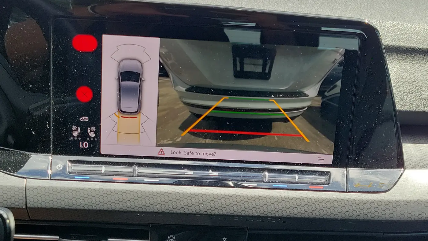 2023 Volkswagen Golf GTI SE