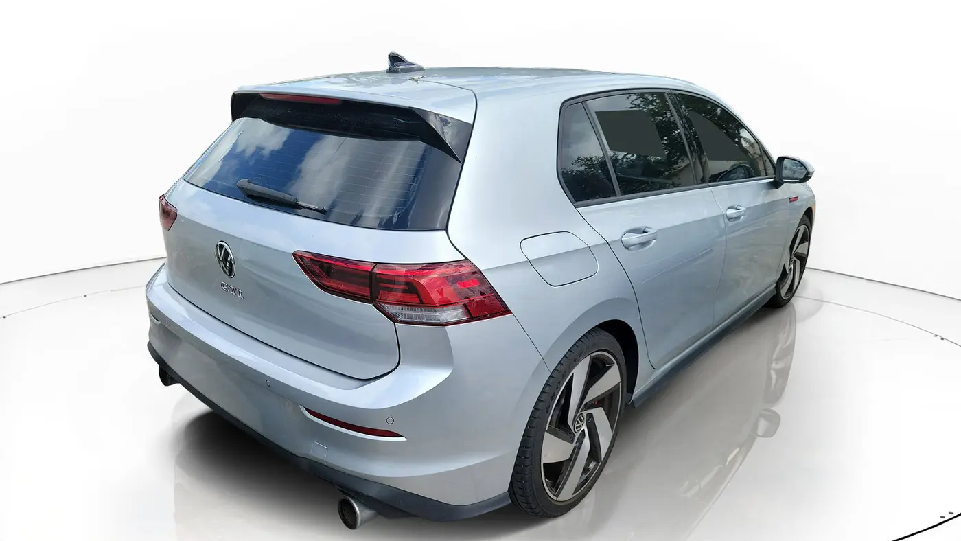 2023 Volkswagen Golf GTI SE