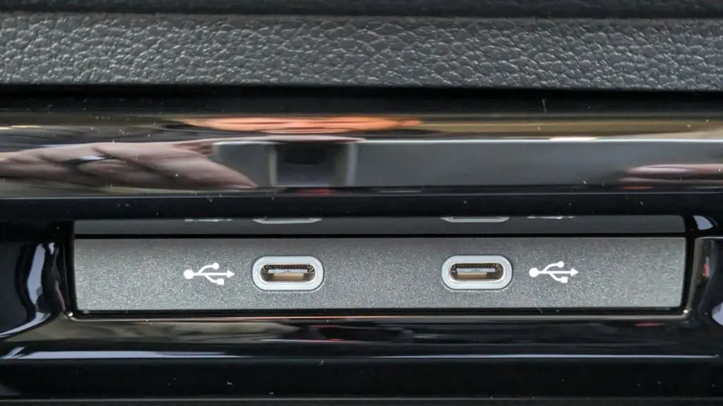 2024 Volkswagen Golf GTI SE