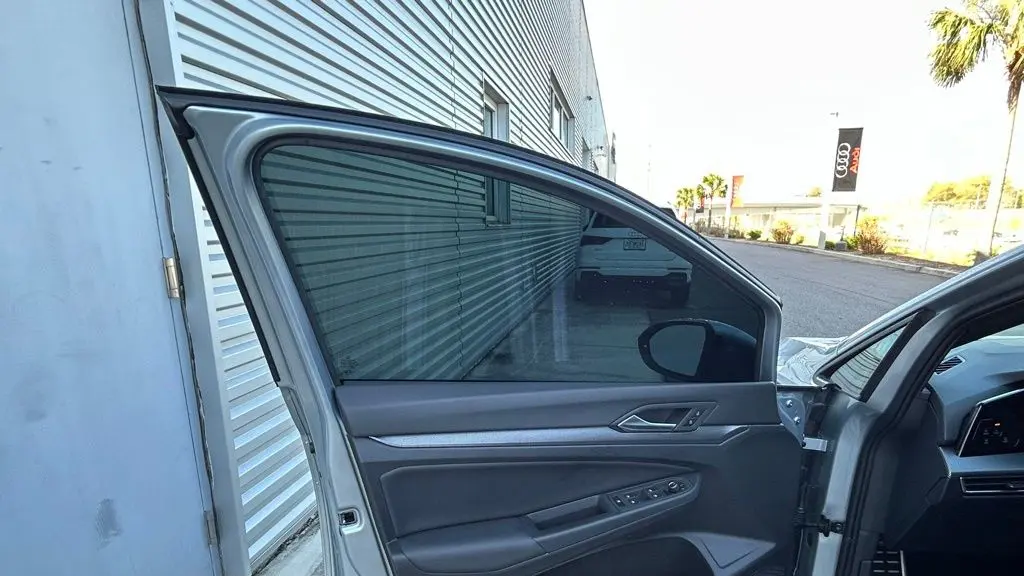 2025 Volkswagen Golf GTI SE