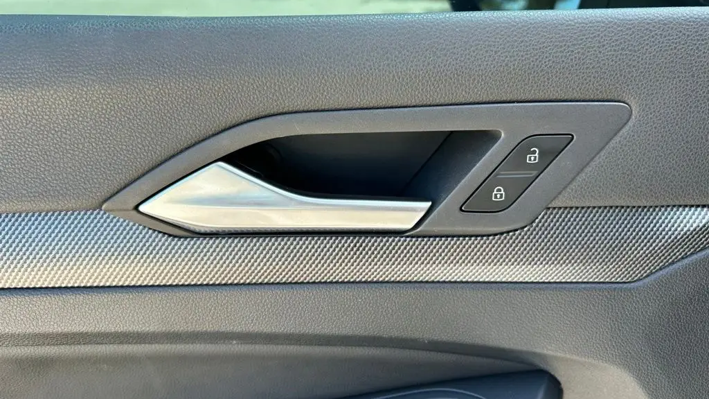 2025 Volkswagen Golf GTI SE