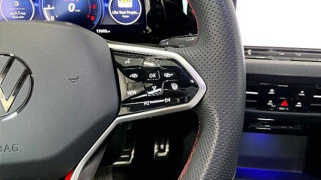 2024 Volkswagen Golf GTI SE