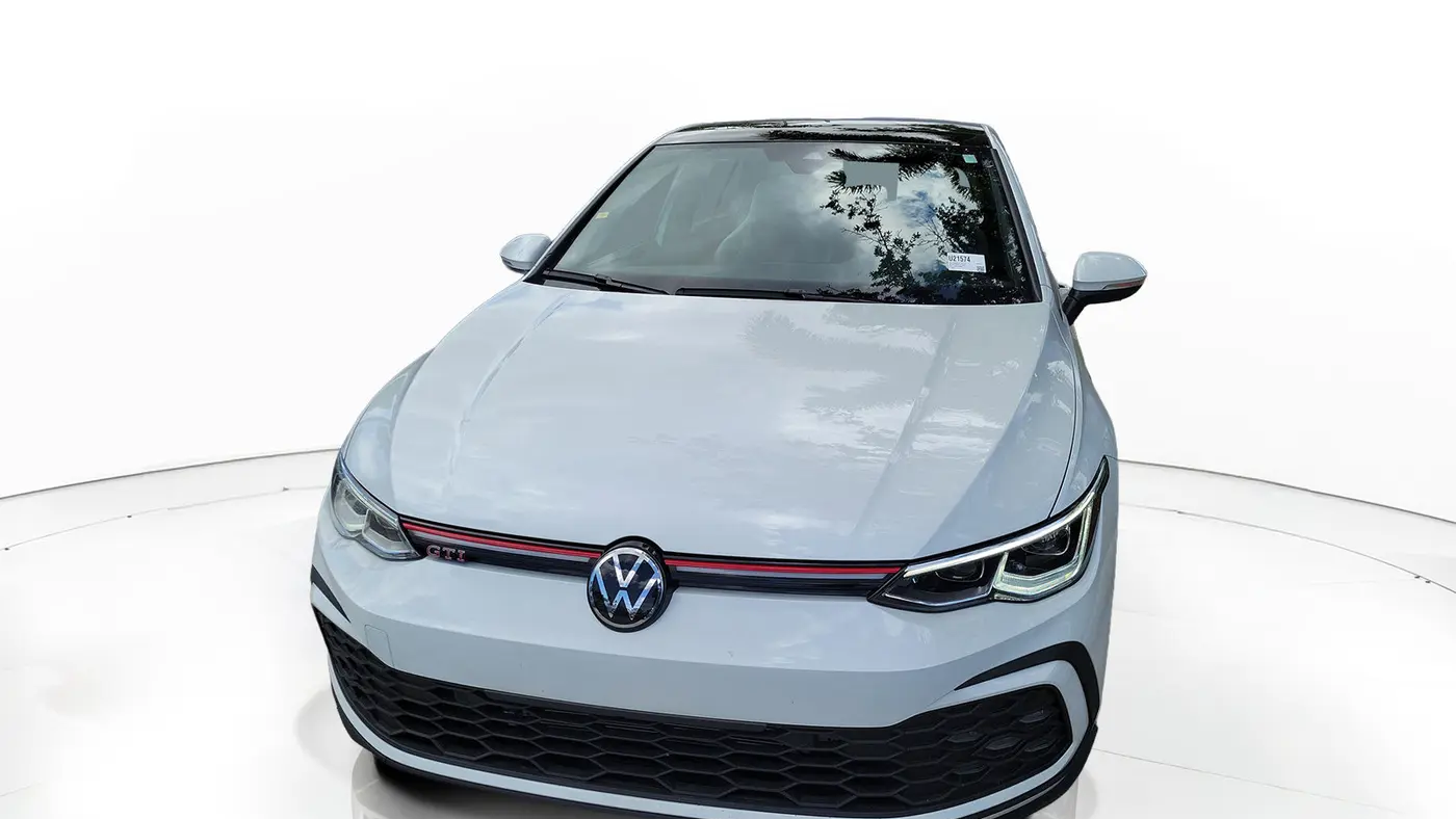 2024 Volkswagen Golf GTI SE