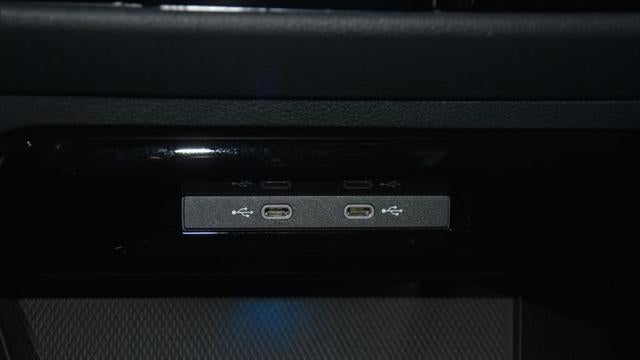 2025 Volkswagen Golf GTI SE