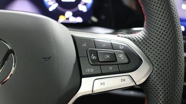 2025 Volkswagen Golf GTI SE