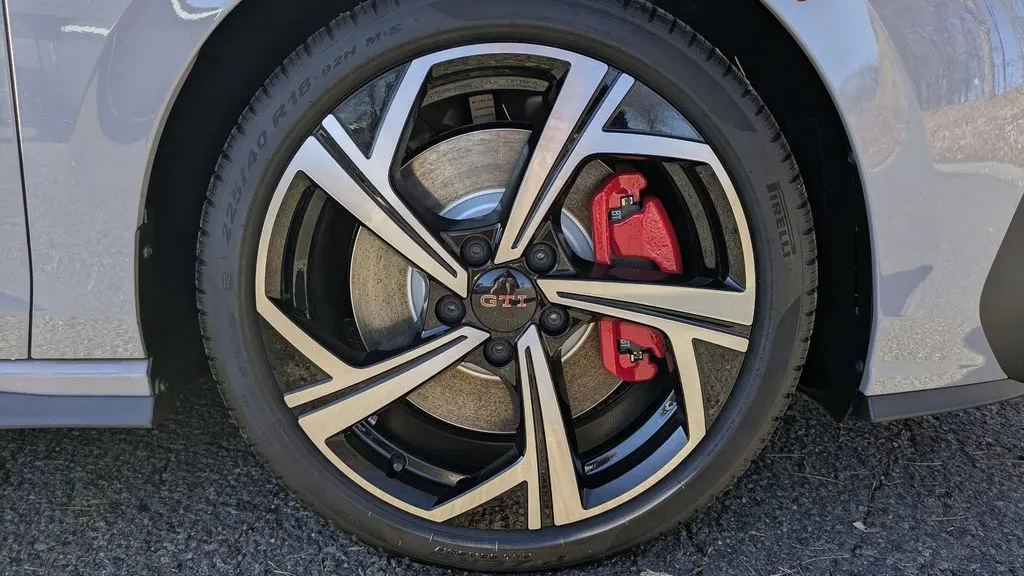 2026 Volkswagen Golf GTI SE