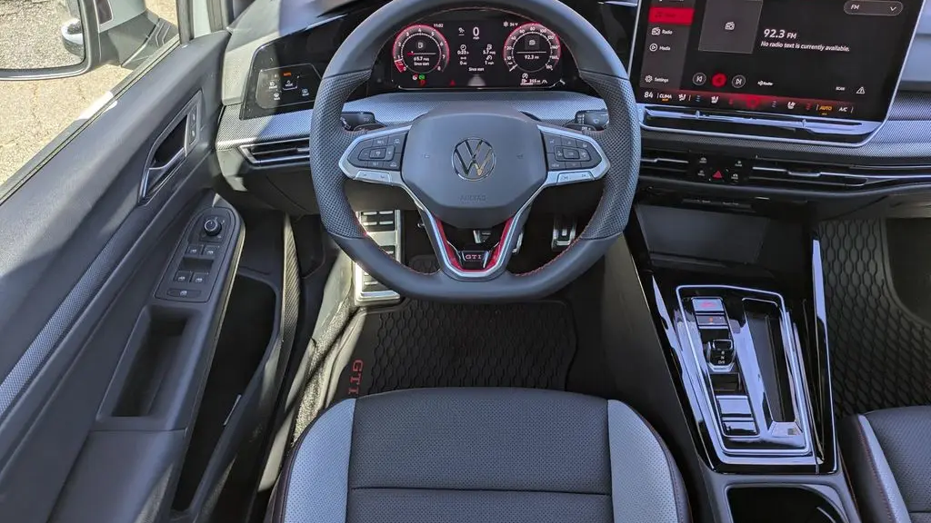 2026 Volkswagen Golf GTI SE