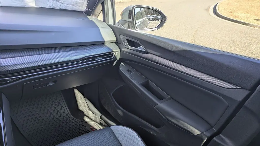 2026 Volkswagen Golf GTI SE