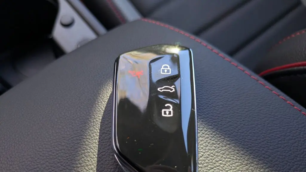 2026 Volkswagen Golf GTI SE