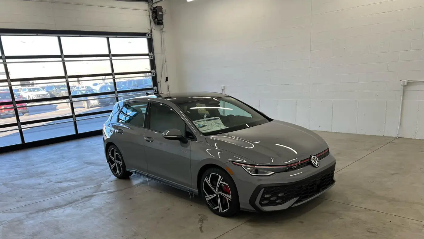 2026 Volkswagen Golf GTI SE