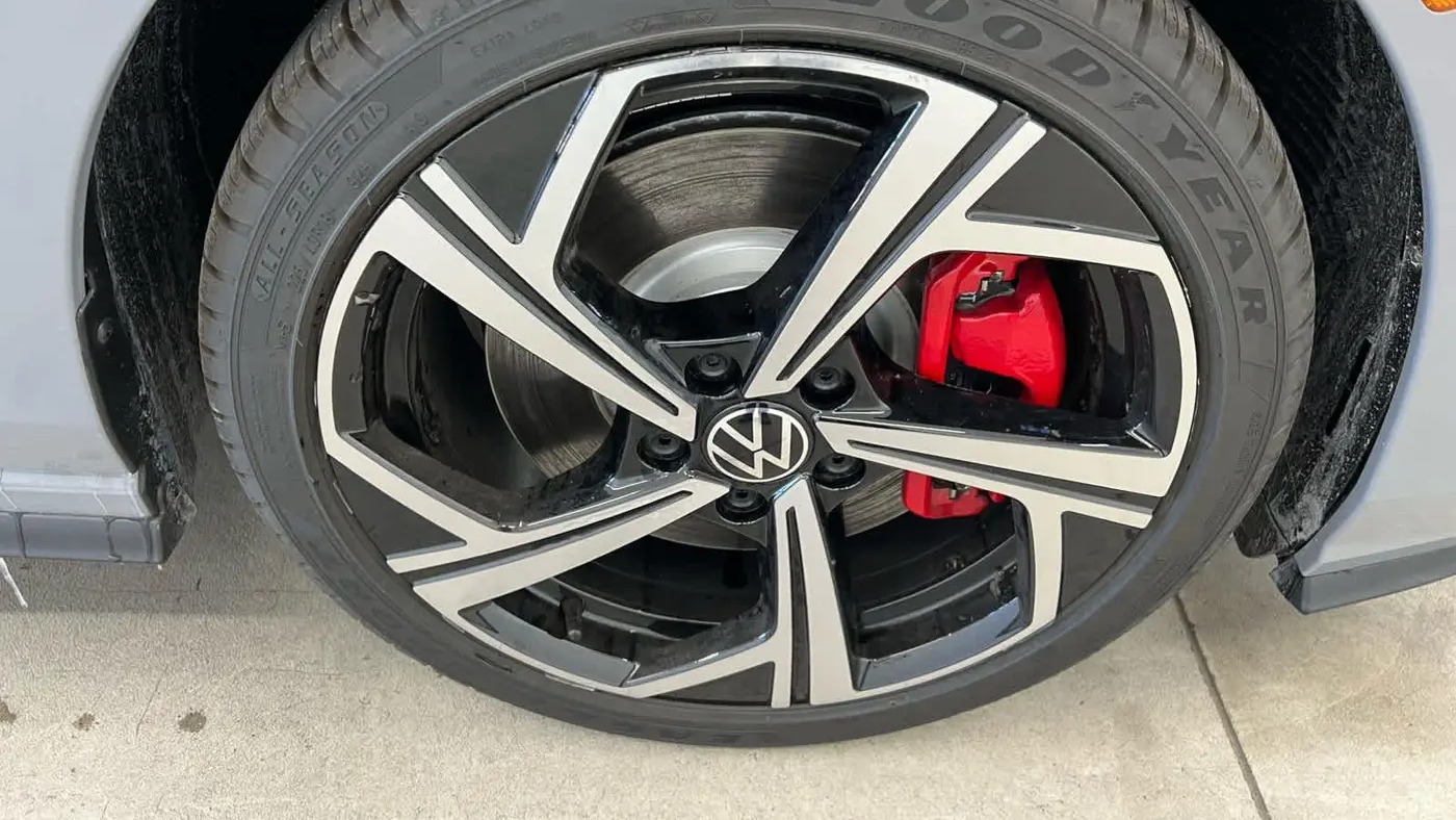 2026 Volkswagen Golf GTI SE