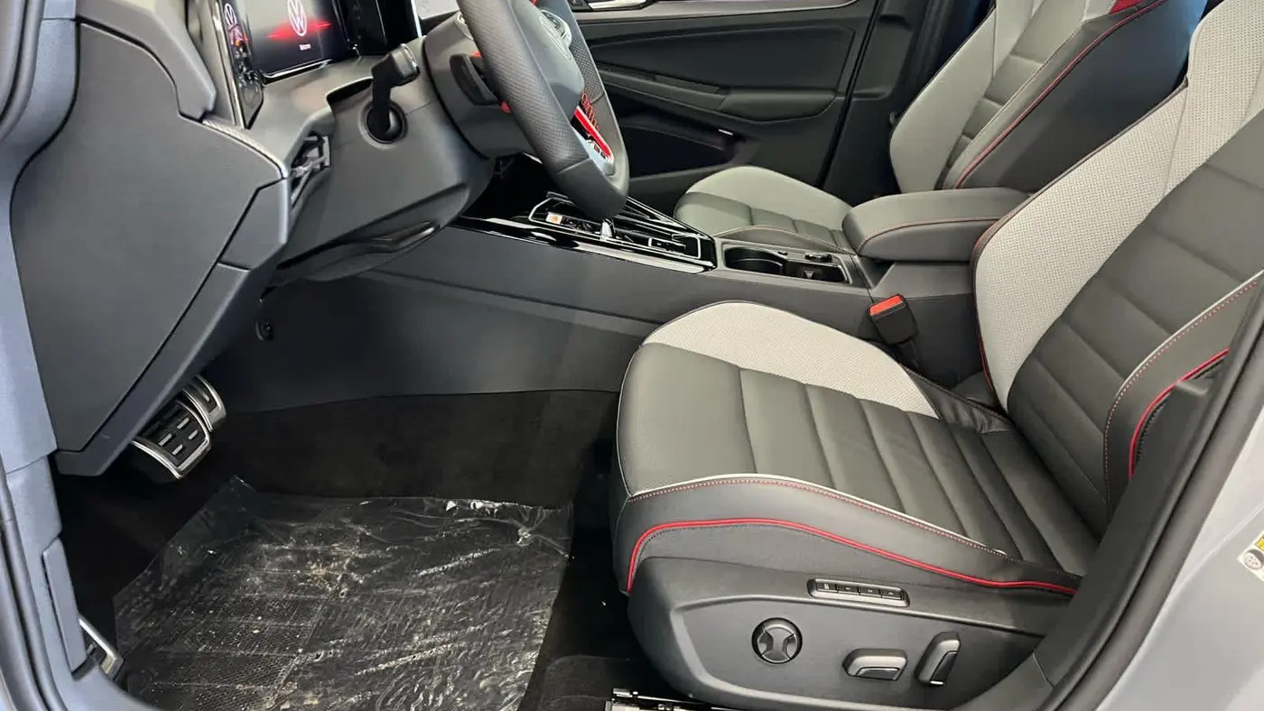 2026 Volkswagen Golf GTI SE
