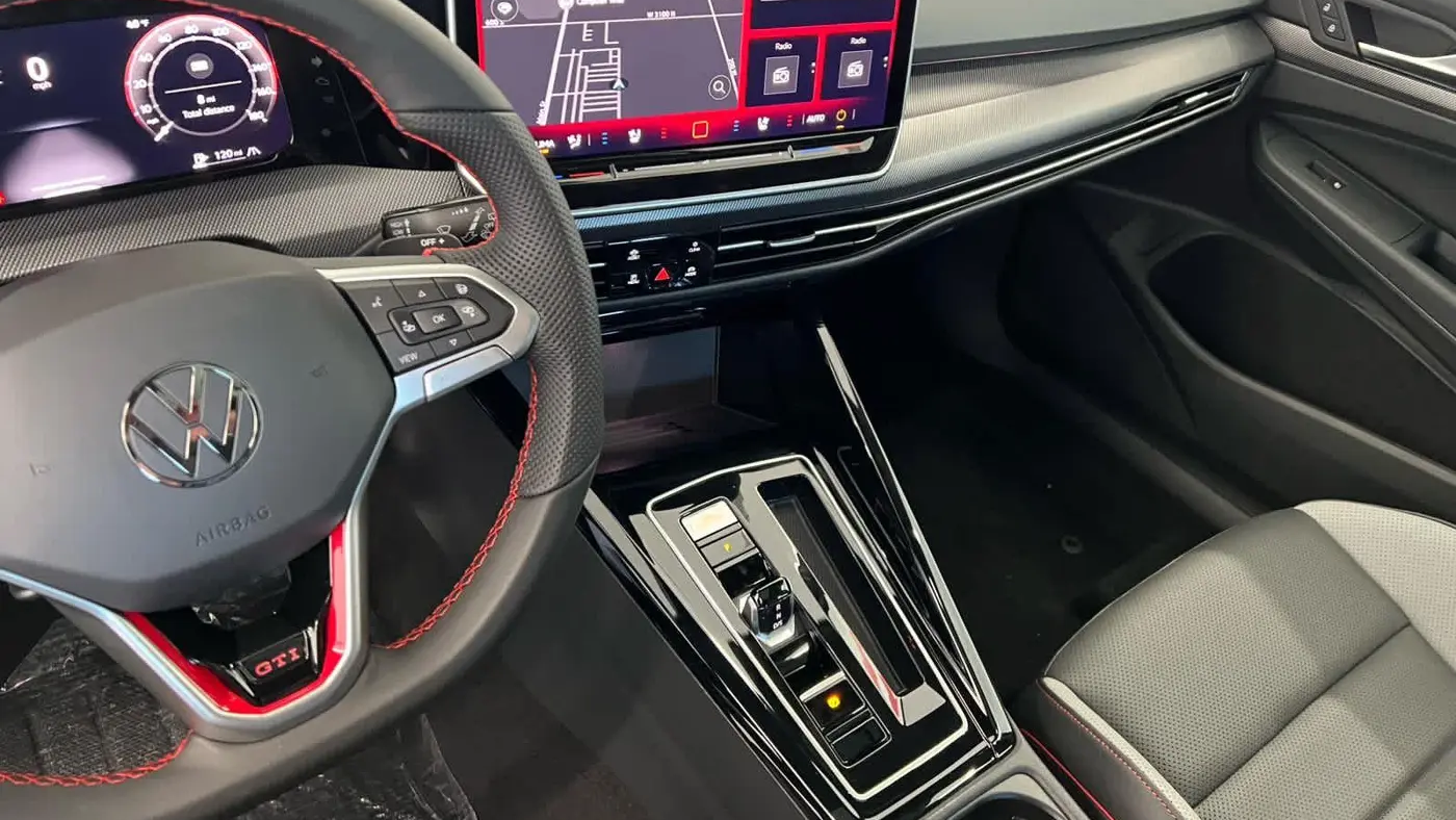 2026 Volkswagen Golf GTI SE