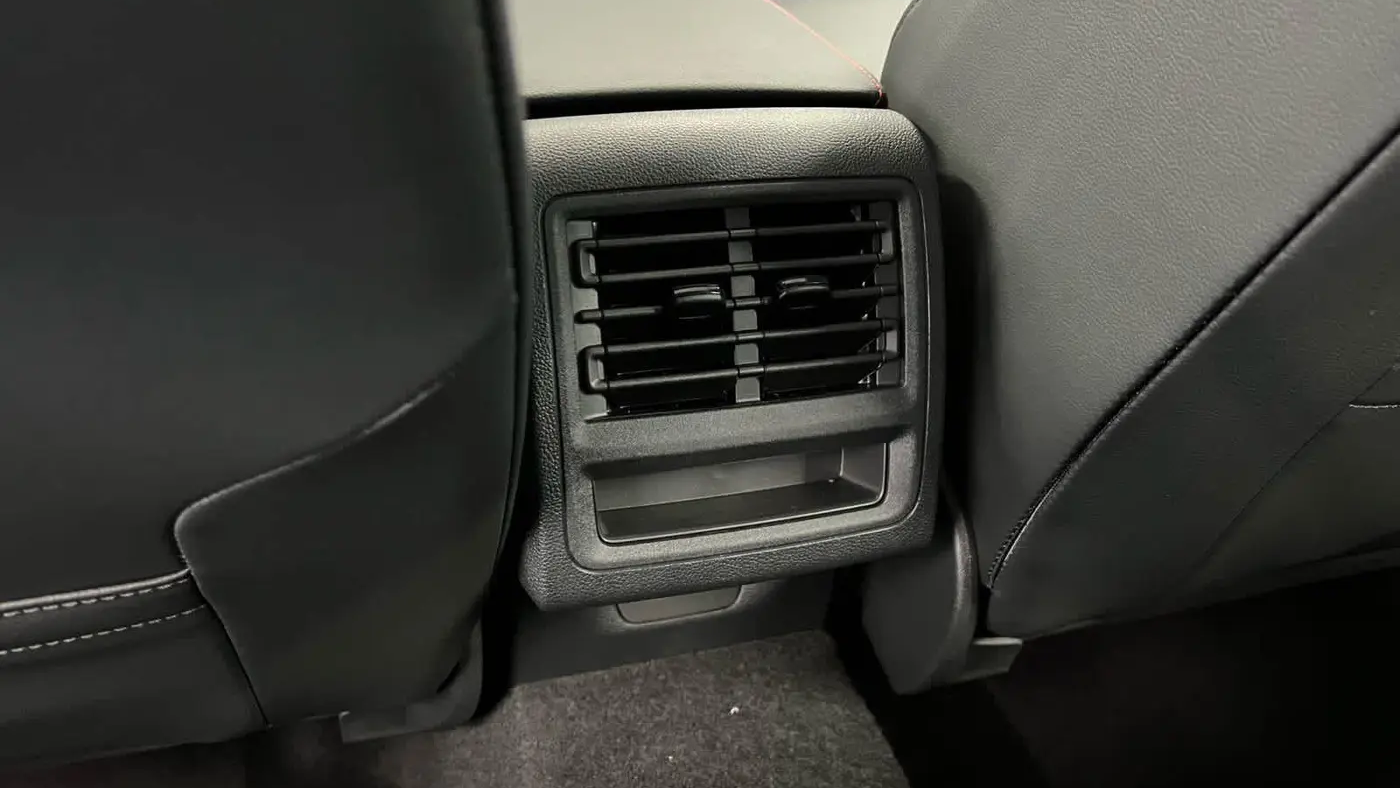 2026 Volkswagen Golf GTI SE