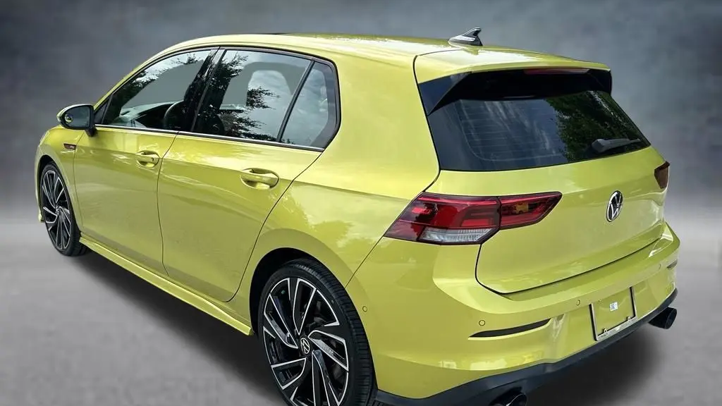 2022 Volkswagen Golf GTI Autobahn