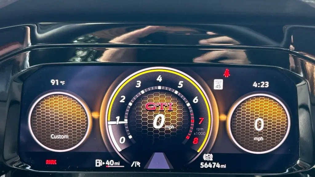 2022 Volkswagen Golf GTI Autobahn