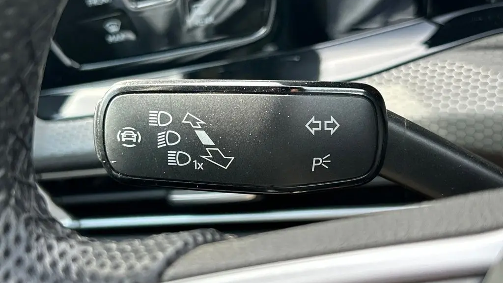 2022 Volkswagen Golf GTI Autobahn