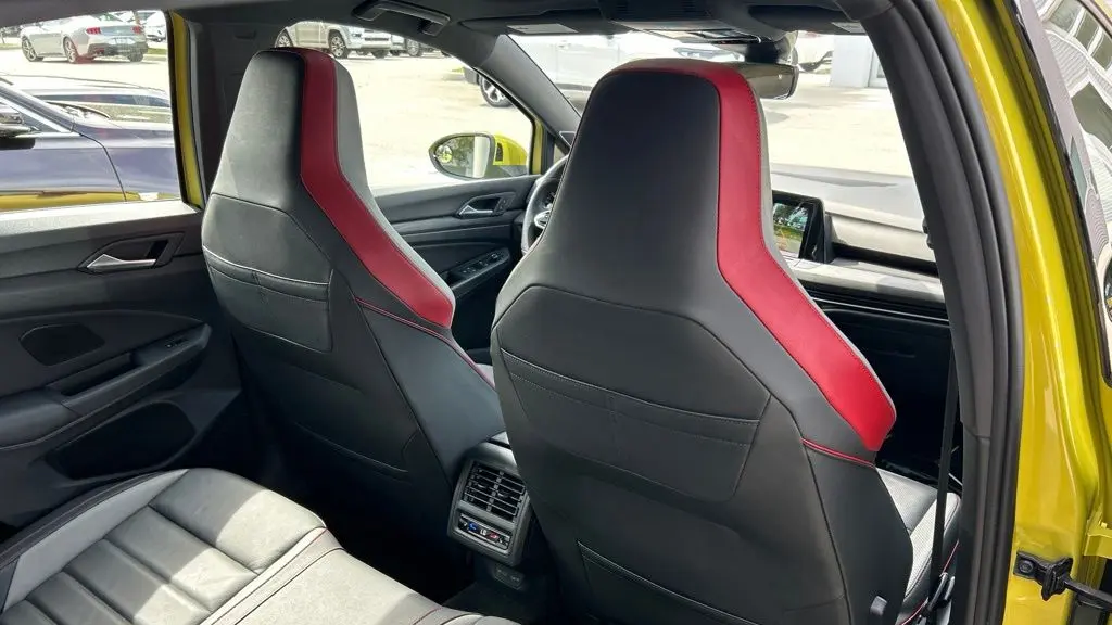 2022 Volkswagen Golf GTI Autobahn