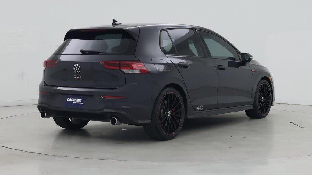2023 Volkswagen Golf GTI 40th Anniversary Edition