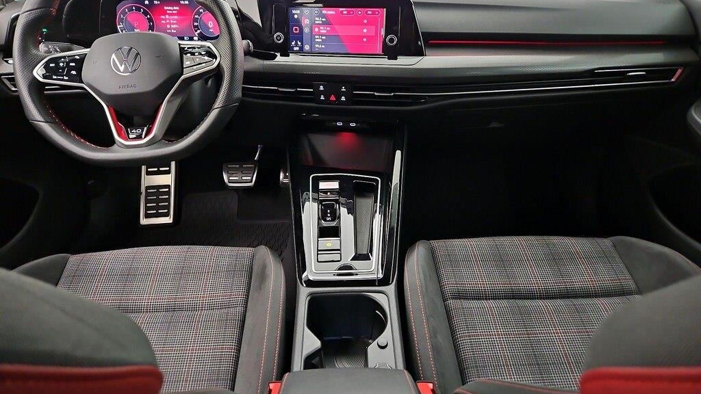 2023 Volkswagen Golf GTI 40th Anniversary Edition