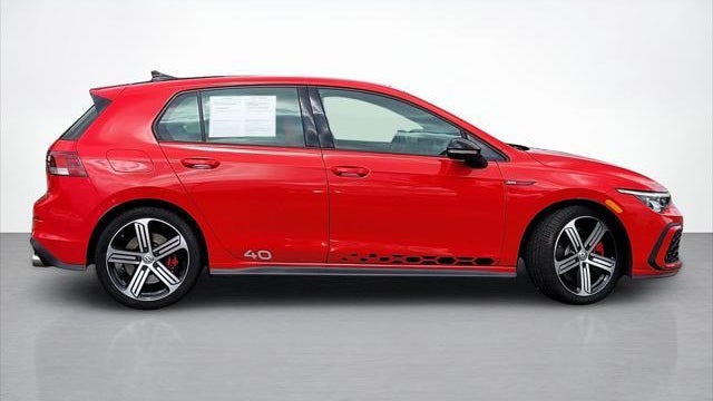 2023 Volkswagen Golf GTI 40th Anniversary Edition