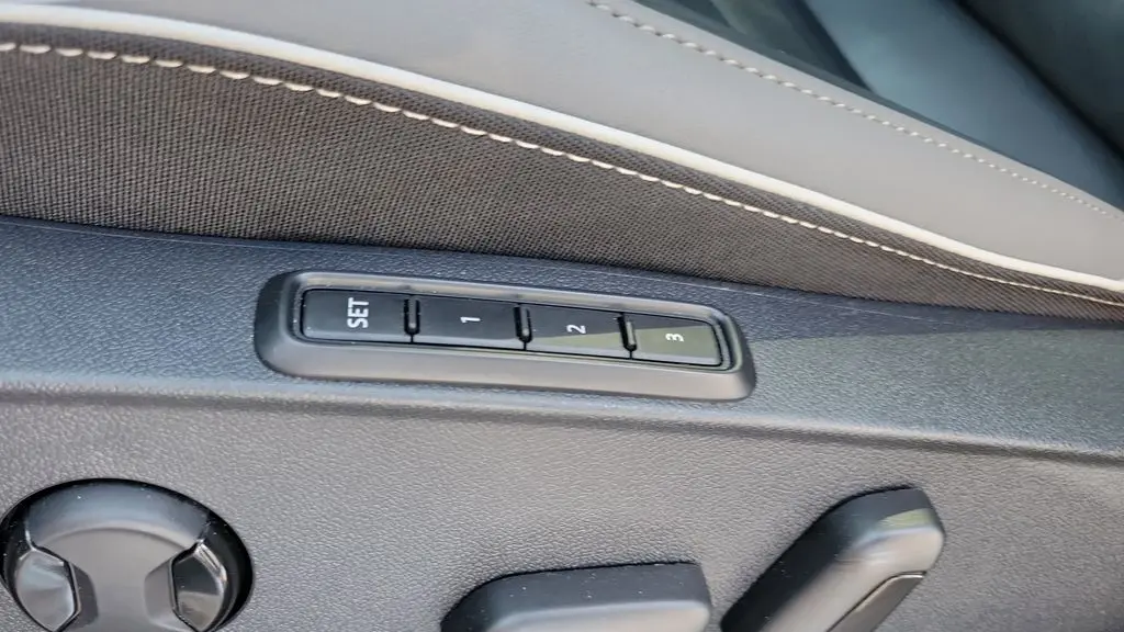 2023 Volkswagen Arteon SEL R-Line 4Motion