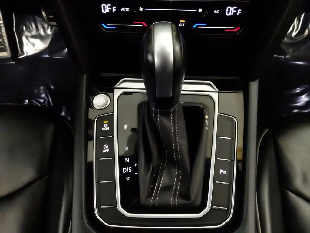 2022 Volkswagen Arteon - $32,995