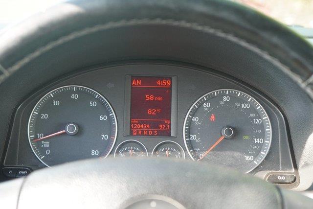 2009 Volkswagen Eos - $6,500