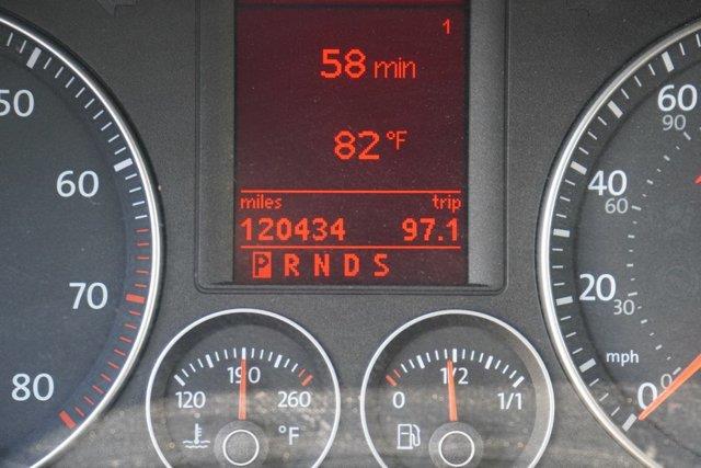 2009 Volkswagen Eos - $6,500
