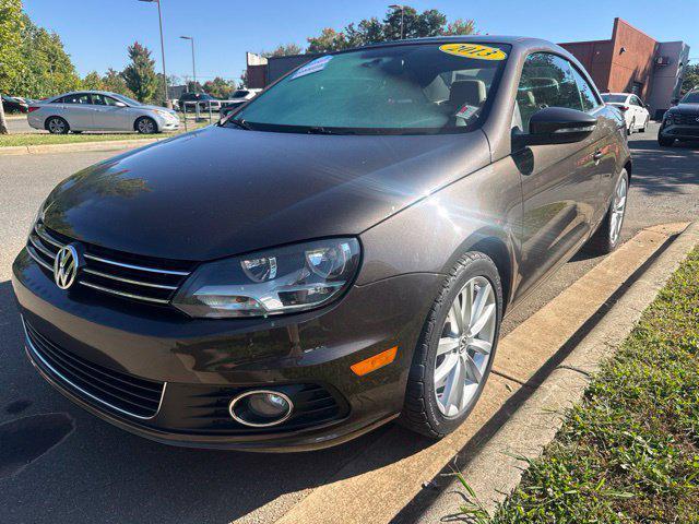 2013 Volkswagen Eos - $8,263