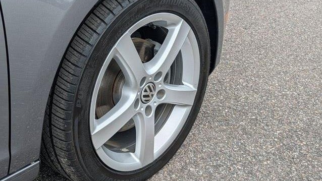 2013 Volkswagen Golf 2.5L PZEV