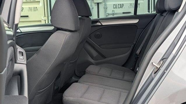 2013 Volkswagen Golf 2.5L PZEV