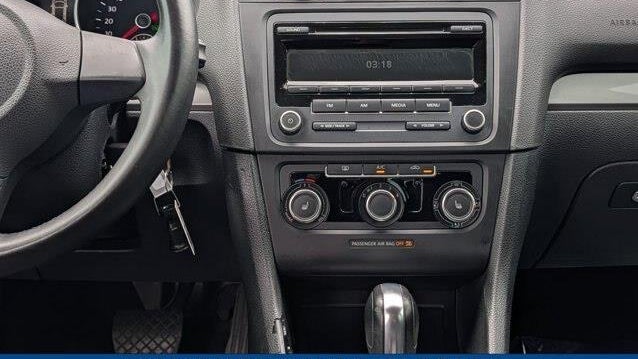 2013 Volkswagen Golf 2.5L PZEV