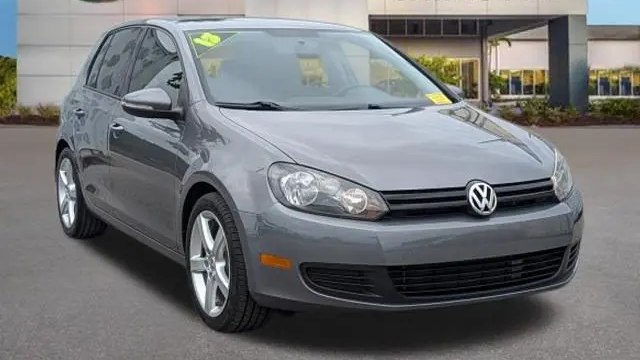 Preowned 2013 Volkswagen Golf 2.5L PZEV for Sale