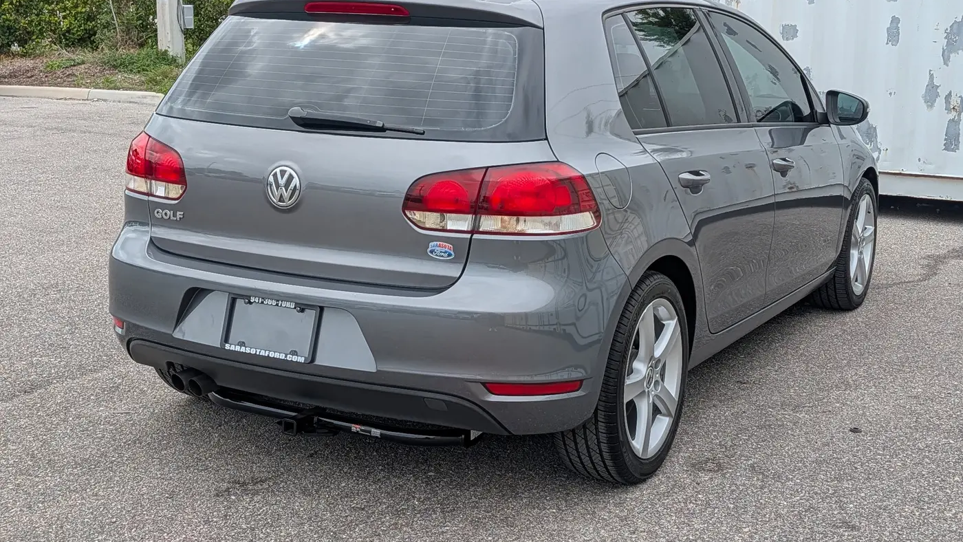 2013 Volkswagen Golf 2.5L PZEV