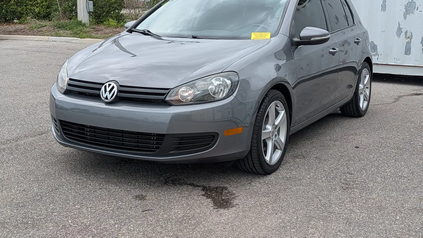 2013 Volkswagen Golf 2.5L PZEV