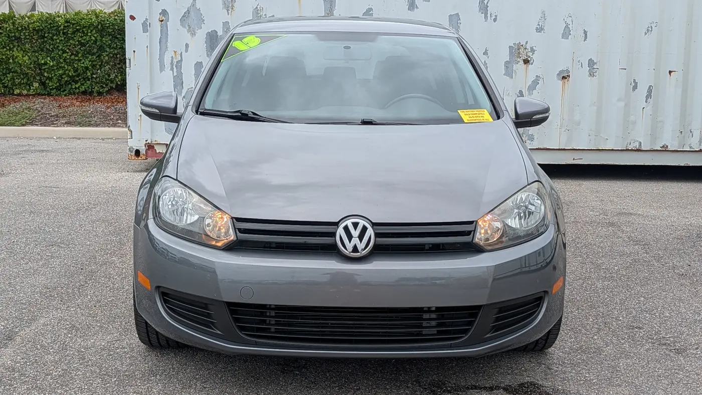 2013 Volkswagen Golf 2.5L PZEV