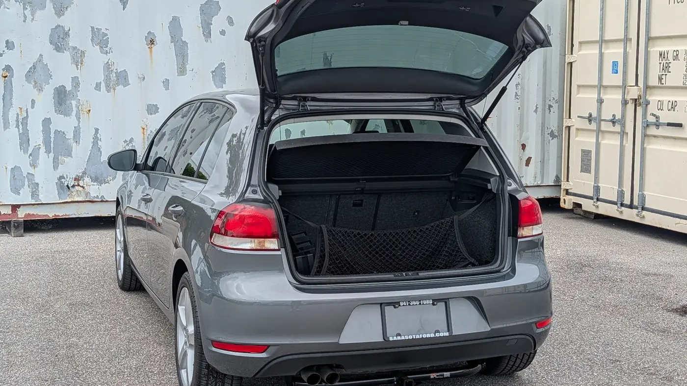 2013 Volkswagen Golf 2.5L PZEV