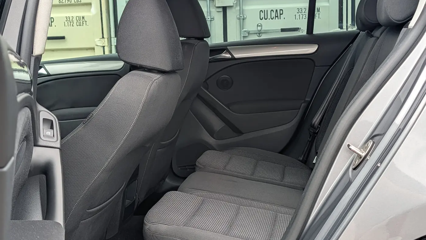2013 Volkswagen Golf 2.5L PZEV