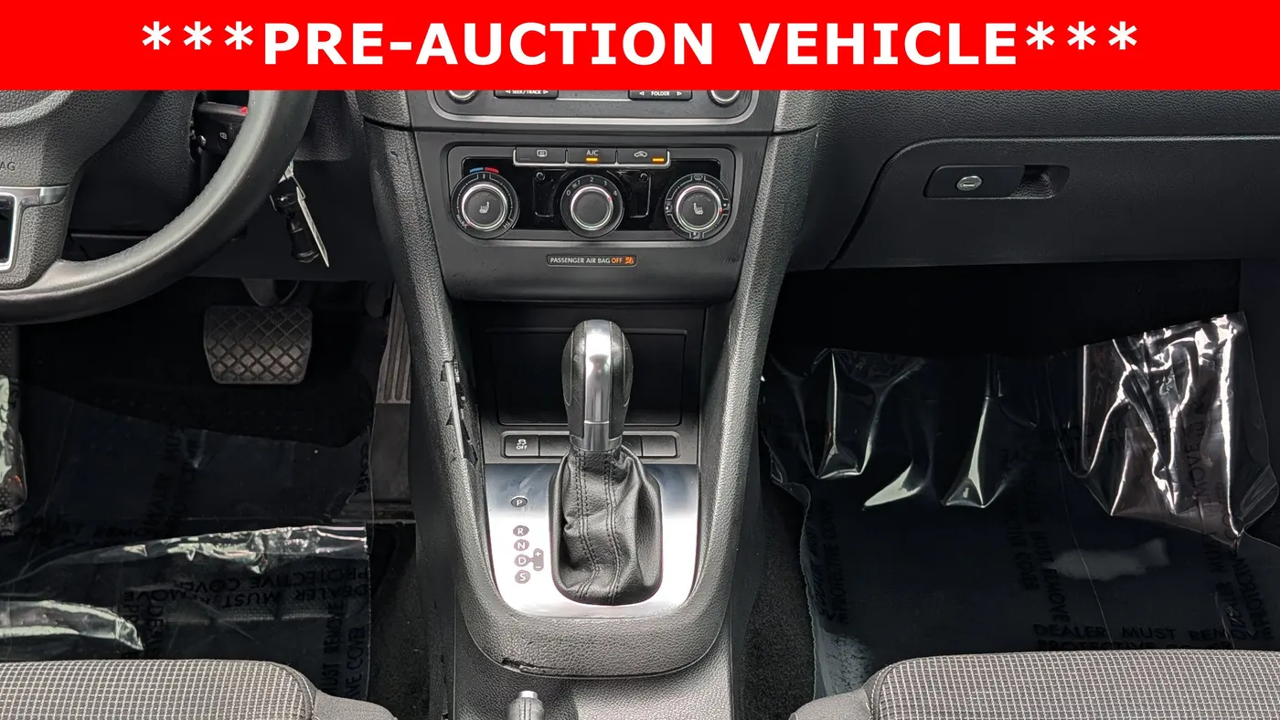 2013 Volkswagen Golf 2.5L PZEV
