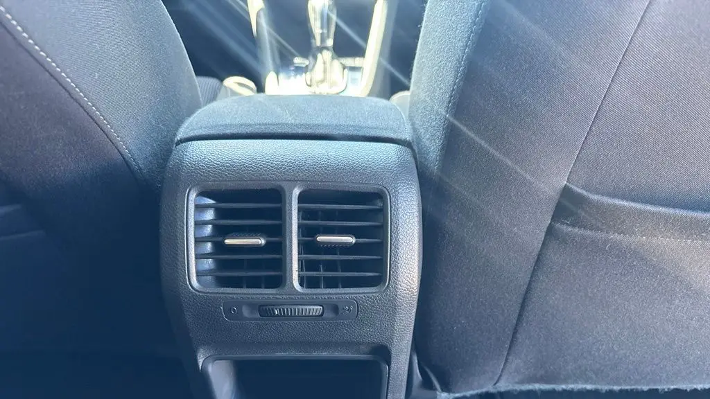 2013 Volkswagen Golf 2.5L PZEV