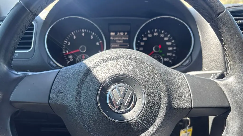 2013 Volkswagen Golf 2.5L PZEV