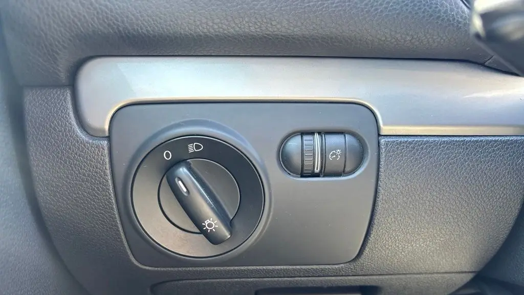 2013 Volkswagen Golf 2.5L PZEV