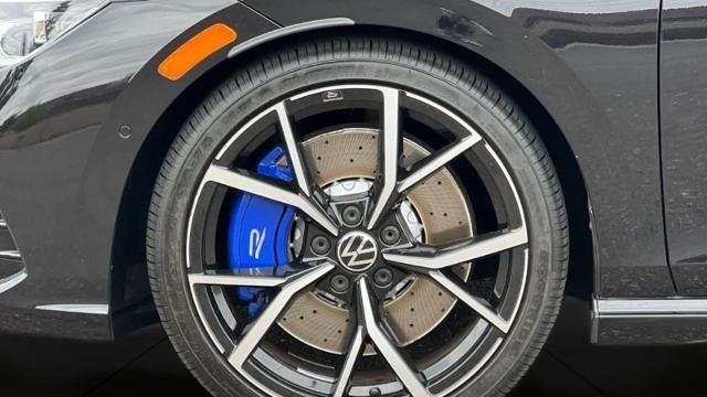 2022 Volkswagen Golf R 4Motion