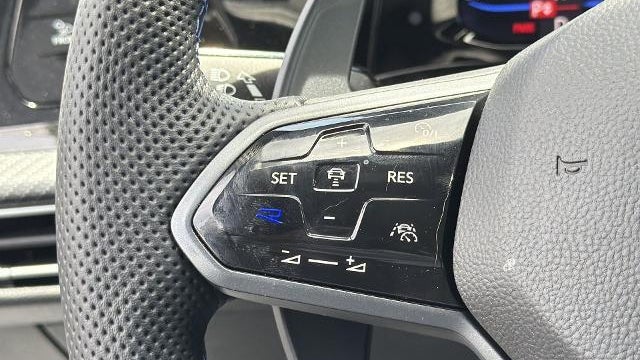 2022 Volkswagen Golf R 4Motion