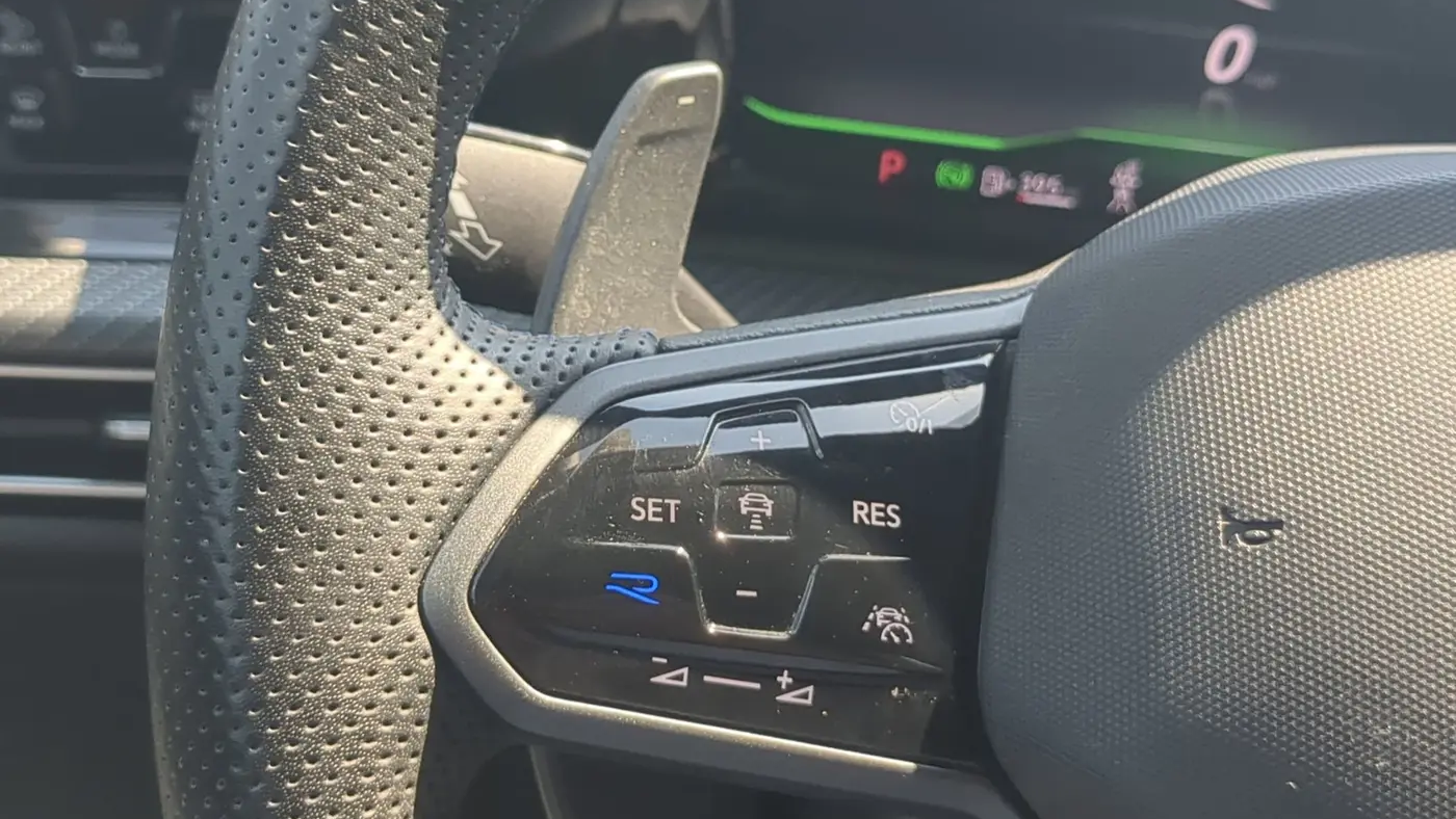 2024 Volkswagen Golf R 4Motion