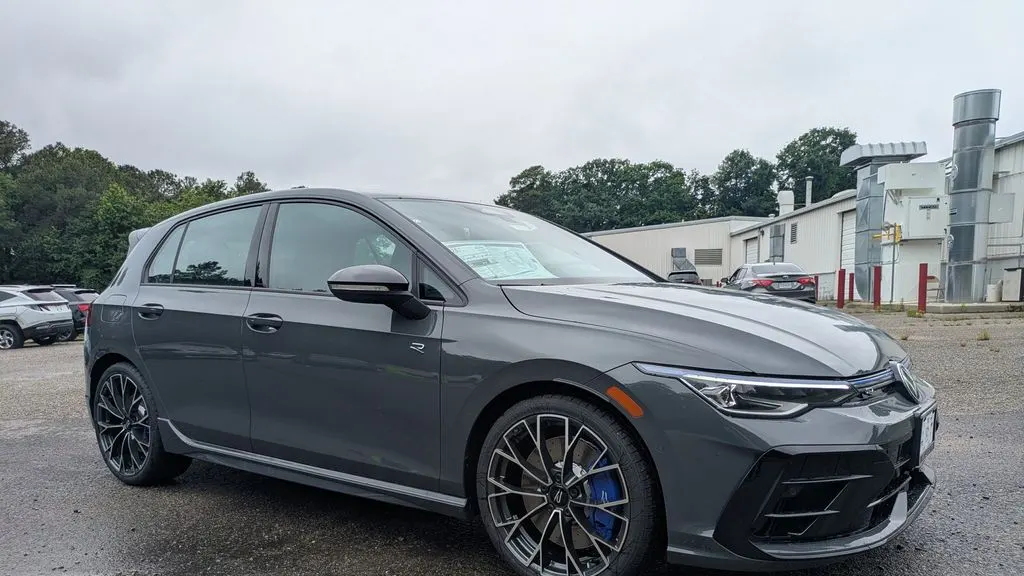 2026 Volkswagen Golf R 4Motion