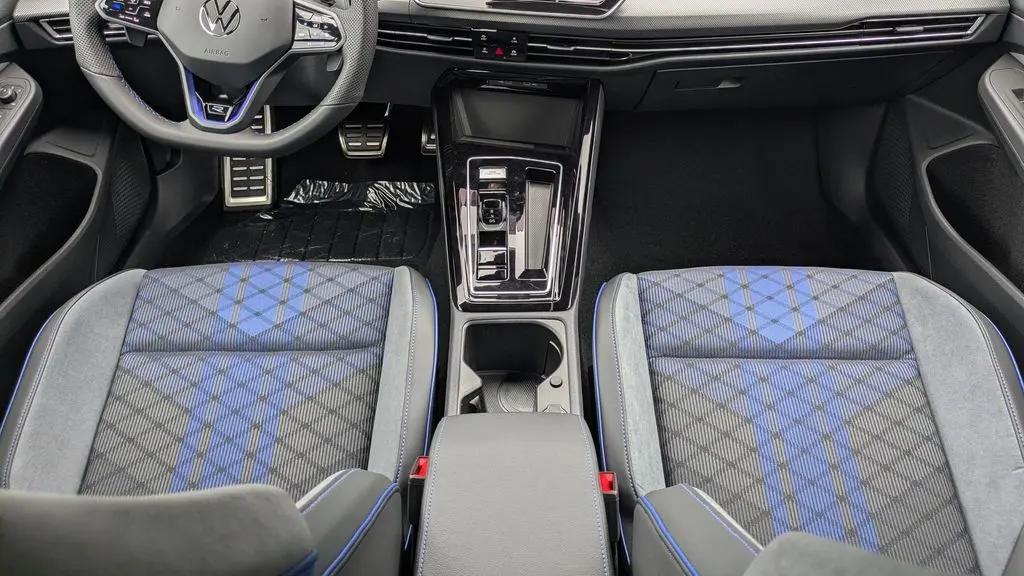 2026 Volkswagen Golf R 4Motion
